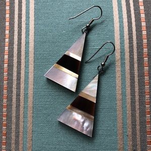 Vintage Mother of Pearl/Shell Earrings